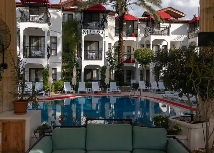 Mitos 公寓式酒店