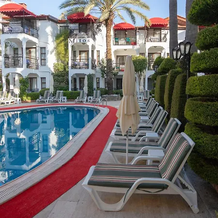 Aparthotel Mitos